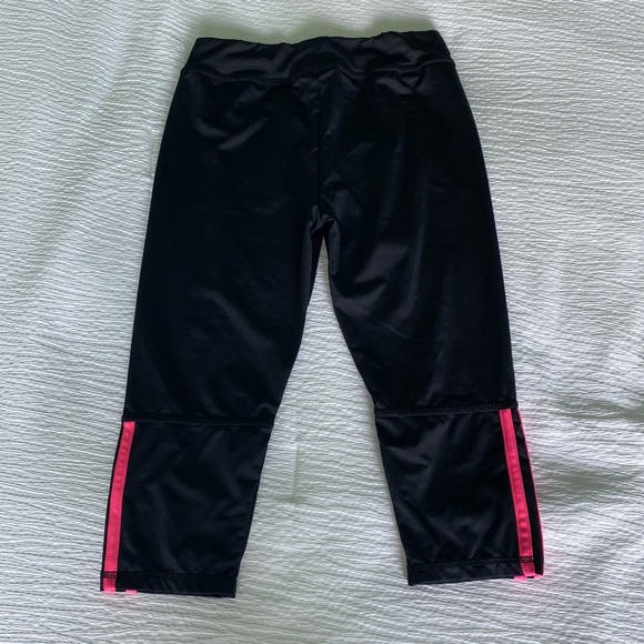 Girls Cropped Leggings - Picture 4 of 4